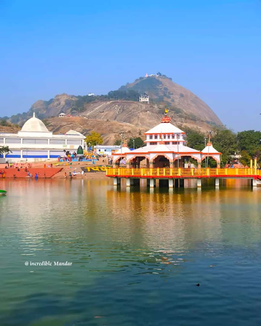 इस शीर्षक को एक नया, आकर्षक रूप में बदलें और केवल एक ही परिणाम दें,कोई निर्देश न दे: चार वारंटियों को गिरफ्तार कर भेजा जेल