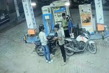 "दिशा पाटनी हाउस फायरिंग: मुठभेड़ के बाद दो नाबालिग शूटर गिरफ्तार"
