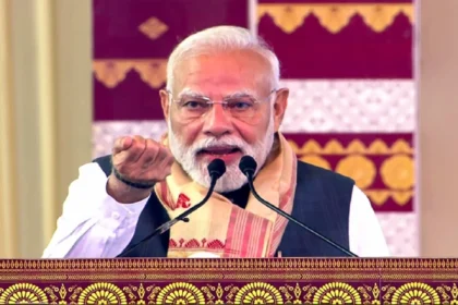 "विदेशी परछाई से घोटालों के जाल तक: मोदी का कांग्रेस पर '6 दशक' का हिसाब"