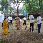 "साफ-सुथरी सत्ता: सीसीएल के अधिकारी और नेता सड़कों पर, शहर की स्वच्छता की नई पहल!"