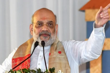 अमित शाह: "पांच दशक से पीएम मोदी, जनता के लिए अथक प्रयास"