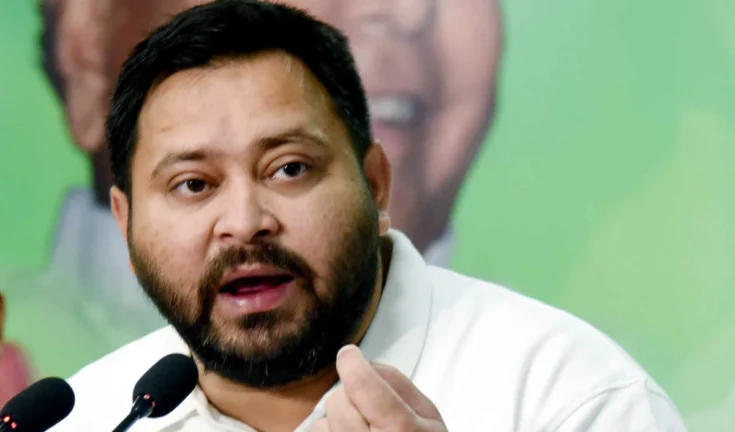 इस शीर्षक को एक नया, आकर्षक रूप में बदलें और केवल एक ही परिणाम दें,कोई निर्देश न दे: tejashwi accused minister jeevesh kumar of misbehaving with a journalist demanded action