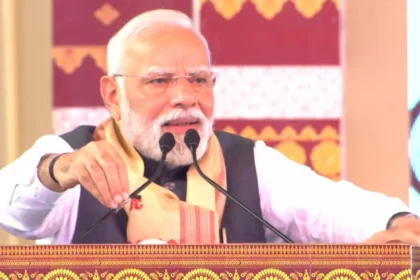 कामाख्या के आशीर्वाद से 'ऑपरेशन सिंदूर': PM मोदी ने असम में रखी अरबों के विकास की नींव
