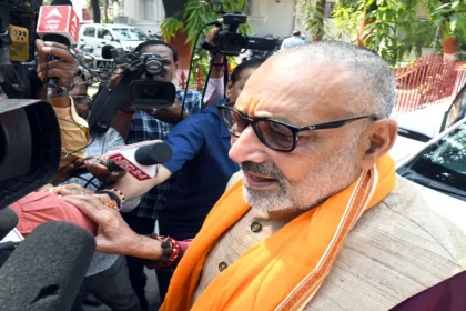 गिरिरaj सिंह का कांग्रेस पर हमला: नेहरू और माउंटबेटन के एआई वीडियो में क्या होगा?
