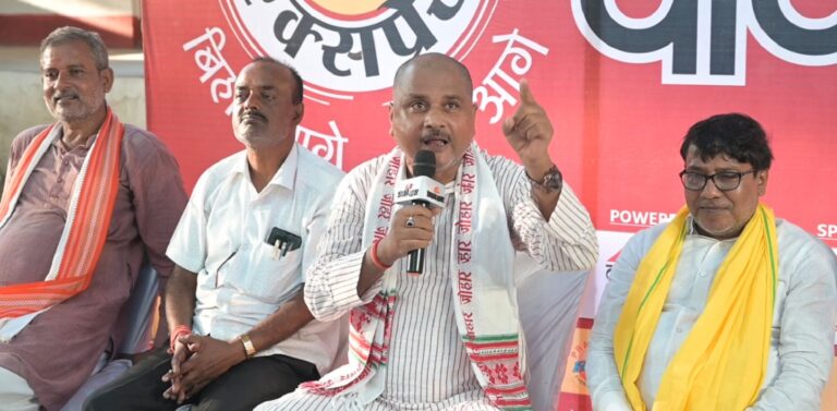 धमदाहा: विकास की गंगा या पलायन का दर्द? सत्ता-विपक्ष का तीखा वार!