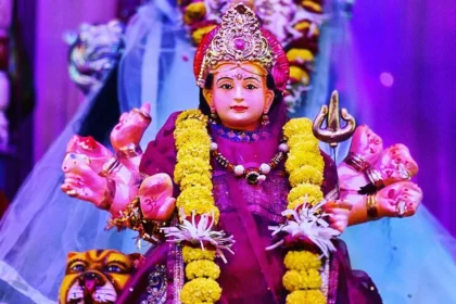 नवरात्रि के नौ दिन, देवियों को प्रसन्न करने के अचूक उपाय।