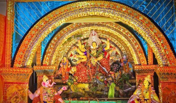 नवरात्रि: शक्ति और साहस का उत्सव
