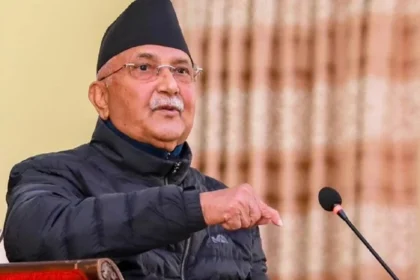 नेपाल में गरमाई सियासत: क्या केपी ओली के इशारे पर चली गोलियाँ? Gen-Z पर फायरिंग के आरोपों पर उठा बवाल, जांच की मांग तेज।