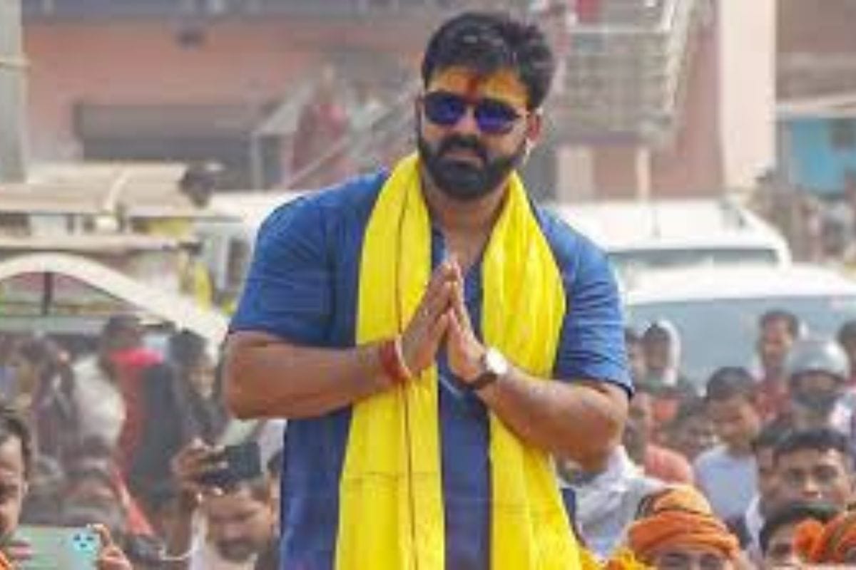 <p><strong>पवन सिंह का दिल से निकला मंत्र: "कमजोर होकर भी, दिल की सुनो!"</strong></p>