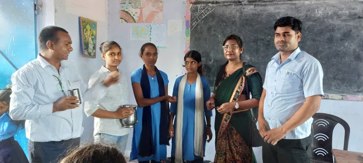 बच्चों के पेट के कीड़ों से मुक्ति: एल्बेंडाजोल का सुरक्षित और प्रभावी उपाय