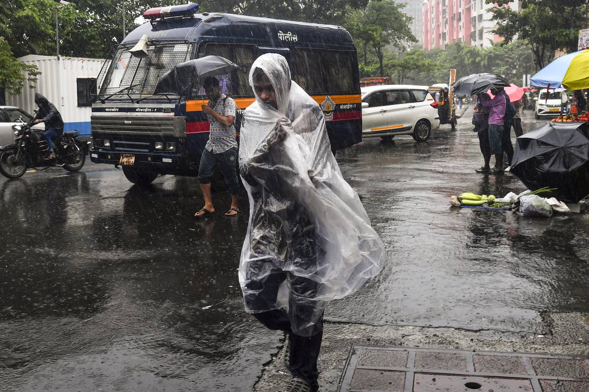 <p><strong>बारिश का तांडव! 20 सितंबर तक IMD का भारी अलर्ट</strong></p>
