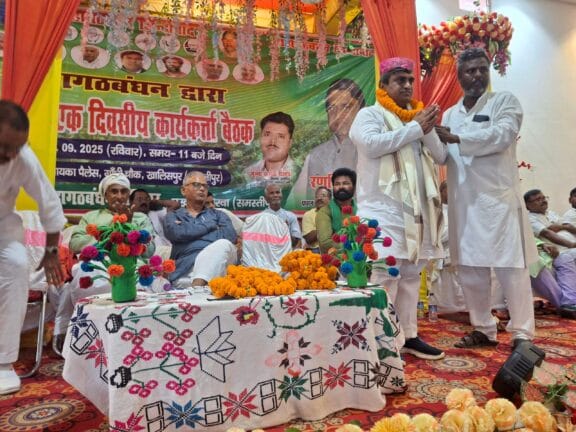 बिहार: महागठबंधन की सत्ता तय!