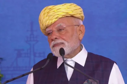 भावनगर में पीएम मोदी: विश्वबंधुत्व की भावना से आगे बढ़ता भारत, दुनिया में कोई शत्रु नहीं