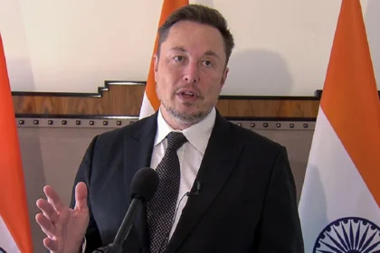 यहाँ एक नया, आकर्षक और आकर्षक शीर्षक है:
Elon Musk का चौंकाने वाला दावा: क्या लंदन विरोध के बाद ब्रिटेन तबाही के कगार पर है?