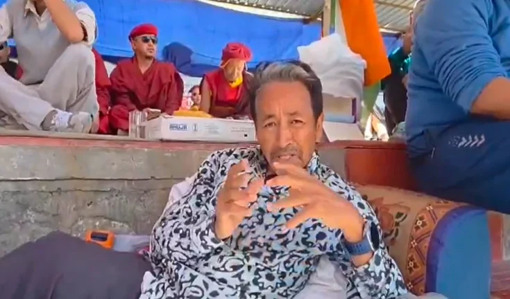 लद्दाख में उग्र आंदोलन: पूर्ण राज्य की मांग और सोनम वांगचुक की भूख हड़ताल का नाटकीय अंत