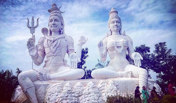 शुक्र प्रदोष व्रत: सुखी वैवाहिक जीवन और धन-समृद्धि का वरदान