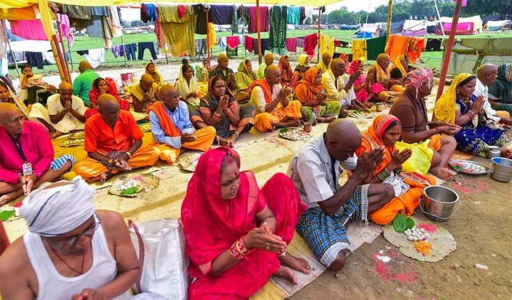 सर्वपितृ अमावस्या 2025: पितरों को श्रद्धा-स्मृति का पावन विदाई पर्व