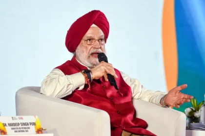 हरदीप पुरी का जैव-ईंधन पर बड़ा बयान: "इंजन खराब होने की बातें हैं कोरी बकवास!"
