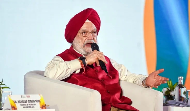 हरदीप पुरी का जैव-ईंधन पर बड़ा बयान: "इंजन खराब होने की बातें हैं कोरी बकवास!"