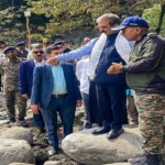 हिमाचल में प्रलयंकारी बारिश: 417 मौतों के साथ बाढ़ और भूस्खलन से जनजीवन अस्त-व्यस्त