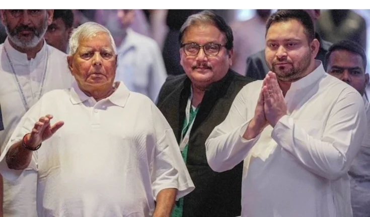 2025 बिहार चुनाव: लालू के टिकट बंटवारे पर तेजस्वी की चुप्पी, आरजेडी में क्या पक रहा है?