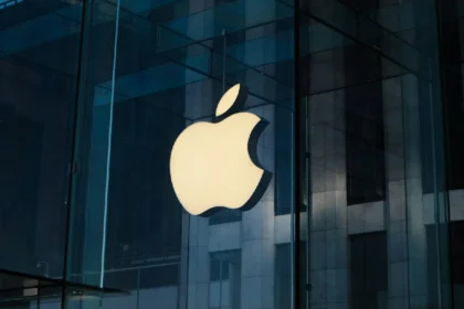 Apple की भूलभुलैया में छिपे खजाने की खोज: लाखों के इनाम के साथ बग हंट की शुरुआत!