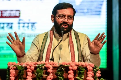 IPS पूरन कुमार सुसाइड: CM सैनी का कड़ा संदेश - "रसूखदारों पर भी नकेल, किसी को बख्शा नहीं जाएगा"