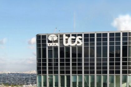 TCS का पुणे में 2500 कर्मचारियों को झटका, मुंबई-पुणे में प्रॉपर्टी बाज़ार में गिरावट