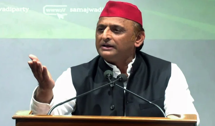 अखिलेश यादव का फेसबुक पेज क्यों हुआ था बंद? सपा प्रमुख ने बताई चौंकाने वाली वजह