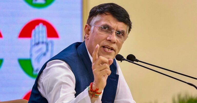 कांग्रेस का आरोप: चुनाव आयोग की निष्पक्षता पर सवाल, बीजेपी के साथ सांठगांठ का दावा