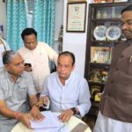 कांग्रेस की ललकार: "वोट चोर, गद्दी छोड़" - अब हस्ताक्षर अभियान में!