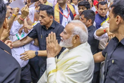 खुशियों का संगम: मोदी ने पंजाब के सीएम को दी जन्मदिन की सौगात