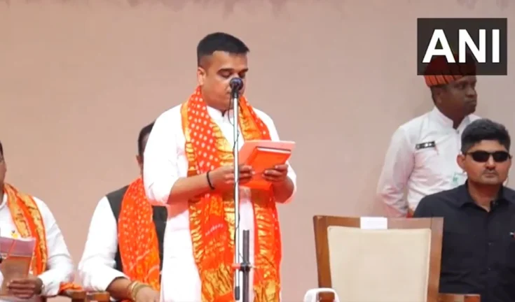गुजरात: हर्ष संघवी ने ली उपमुख्यमंत्री पद की शपथ, मंत्रिमंडल में बड़ा फेरबदल