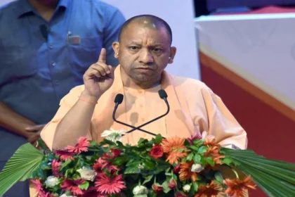 जालौन की विकास गाथा: योगी आदित्यनाथ ने 1900 करोड़ की योजनाओं का किया शुभारंभ