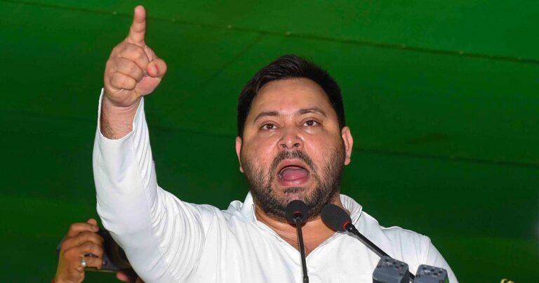 तेजस्वी का हुंकार: "भ्रष्टाचार-बेरोजगारी मुक्त, नव बिहार का निर्माण!"