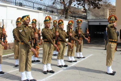 दिल्ली पुलिस में हेड कांस्टेबल की 552 नौकरियां: सरकारी नौकरी का सुनहरा अवसर!
