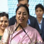दिल्ली सरकार की SC से मांग: दिवाली में केवल 'हरित' पटाखों को मिले इजाज़त