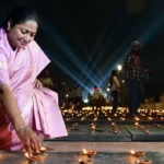दिवाली को बनाएं सुरक्षित और हरा-भरा, मुख्यमंत्री गुप्ता की अपील: केवल ग्रीन क्रैकर्स का करें प्रयोग