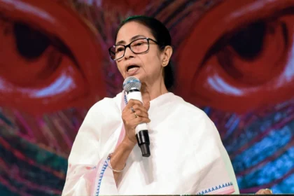 पश्चिम बंगाल में बाढ़ का कहर: ममता बनर्जी ने त्वरित राहत का दिया आश्वासन