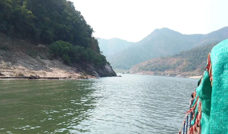 पापीकोंडालु: आंध्र प्रदेश का वो शांत कोना जहाँ प्रकृति अपनी सारी खूबसूरती बिखेर देती है।