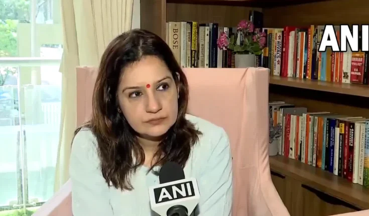प्रियंका चतुर्वेदी की दो टूक: तेजस्वी को बिहार का सीएम चेहरा बनाएं, महाराष्ट्र जैसी गलती न दोहराएं
