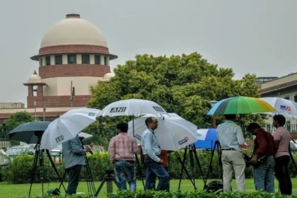 बार काउंसिल की सख्त कार्रवाई: सुप्रीम कोर्ट वकील का लाइसेंस तत्काल निलंबित