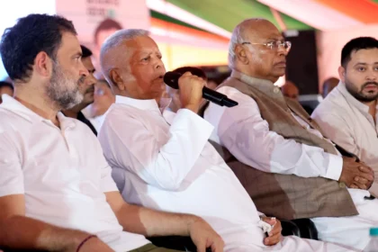 बिहार की गरमागरम सियासत: लालू के 'सिंबल' का खेल, चुनाव से पहले महागठबंधन में मची हलचल!