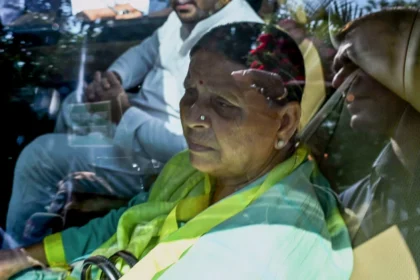 बिहार के अगले सीएम तेजस्वी, जनता का मन बन चुका है: राबड़ी देवी