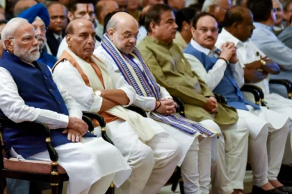 मिशन बिहार: पीएम मोदी और शाह के नेतृत्व में 40 स्टार प्रचारकों के साथ बीजेपी का धमाकेदार आगाज