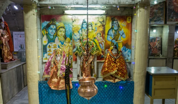 शनि प्रदोष कल: शिव की कृपा, शनि बाधा मुक्ति और धन-समृद्धि के अचूक उपाय