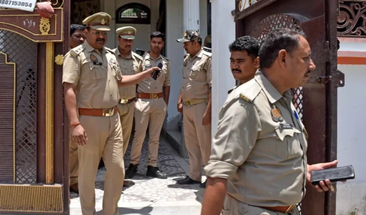 सहारनपुर: डिग्री का मकड़जाल, पांच गिरफ्तार, फर्जी शिक्षा का पर्दाफाश!