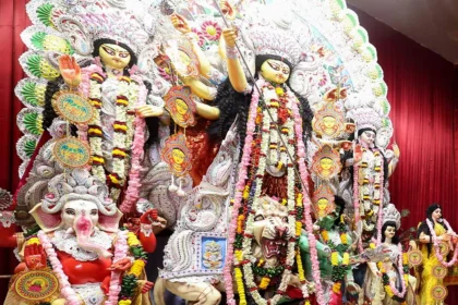 सी.आर. पार्क का काली मंदिर: दिल्ली के बंगाली दिल का स्पंदन