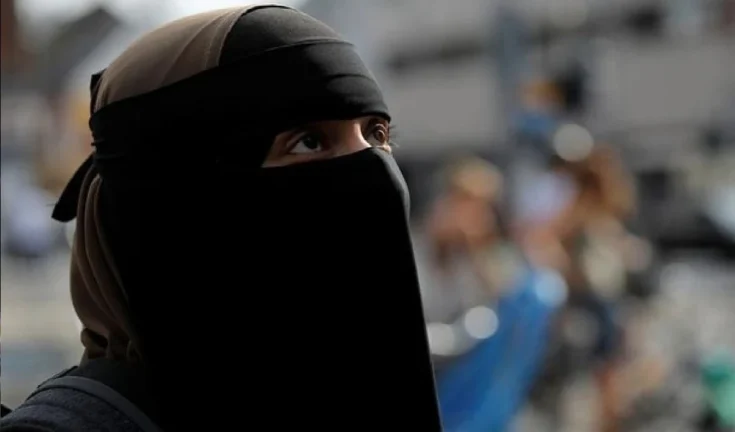 हिजाब पर 'समझौता': दो दिन के सस्पेंशन के बाद स्कूल खुला, माता-पिता ने माना ड्रेस कोड