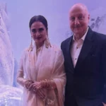 अनंत सौंदर्य का संगम: अनुपम खेर केRekha को लिखे दिल छू लेने वाले शब्द, '120 बहादुर' प्रीमियर पर खास मुलाकात